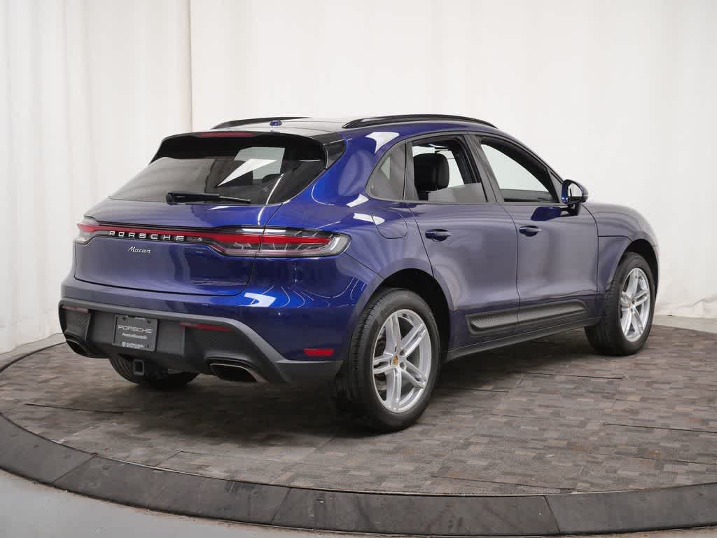 Thumbnail: 2024 Porsche Macan - 7