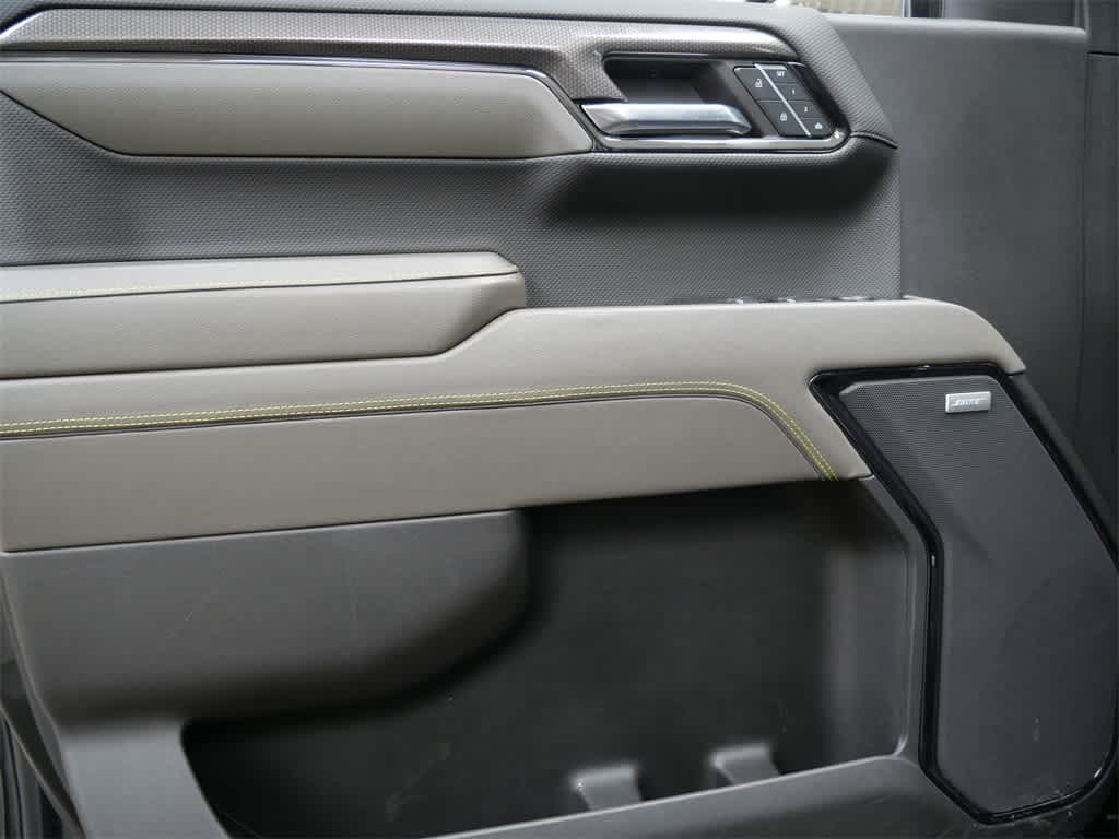 Thumbnail: 2023 Chevrolet Silverado 1500 - 11