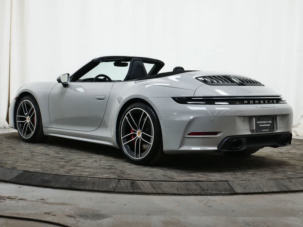 Thumbnail: 2026 Porsche 911 - 3