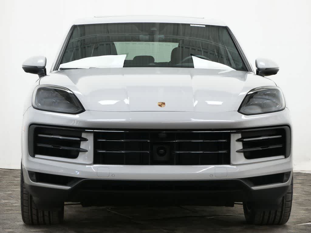 Thumbnail: 2025 Porsche Cayenne - 10