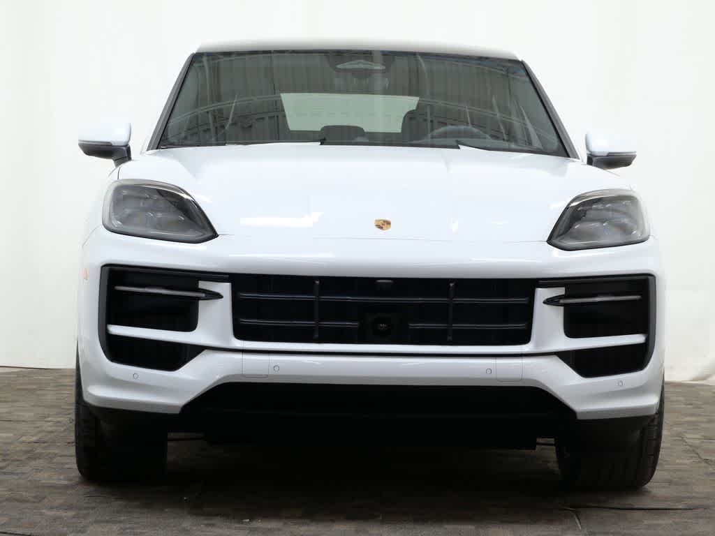 Thumbnail: 2026 Porsche Cayenne - 10