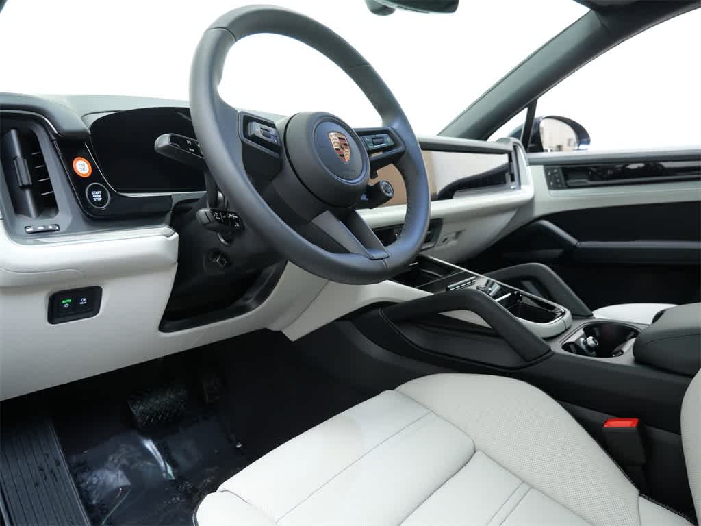 Thumbnail: 2026 Porsche Cayenne - 4