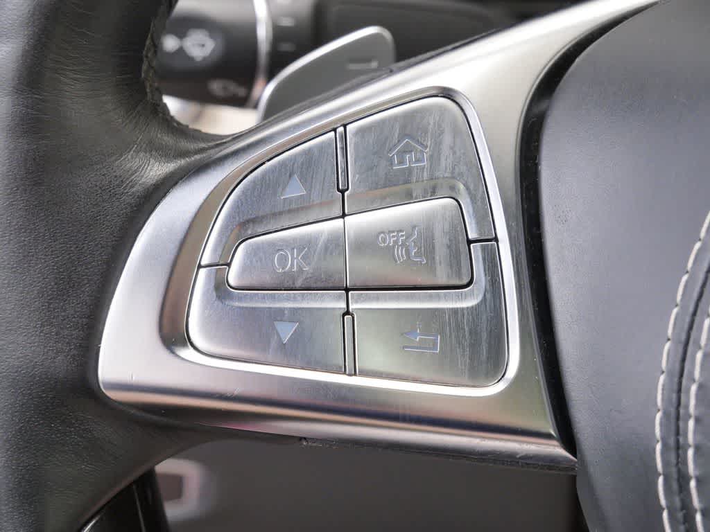 Thumbnail: 2016 Mercedes-Benz S-Class - 19