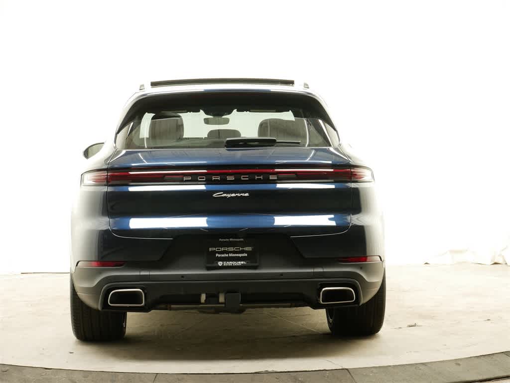 Thumbnail: 2025 Porsche Cayenne - 8