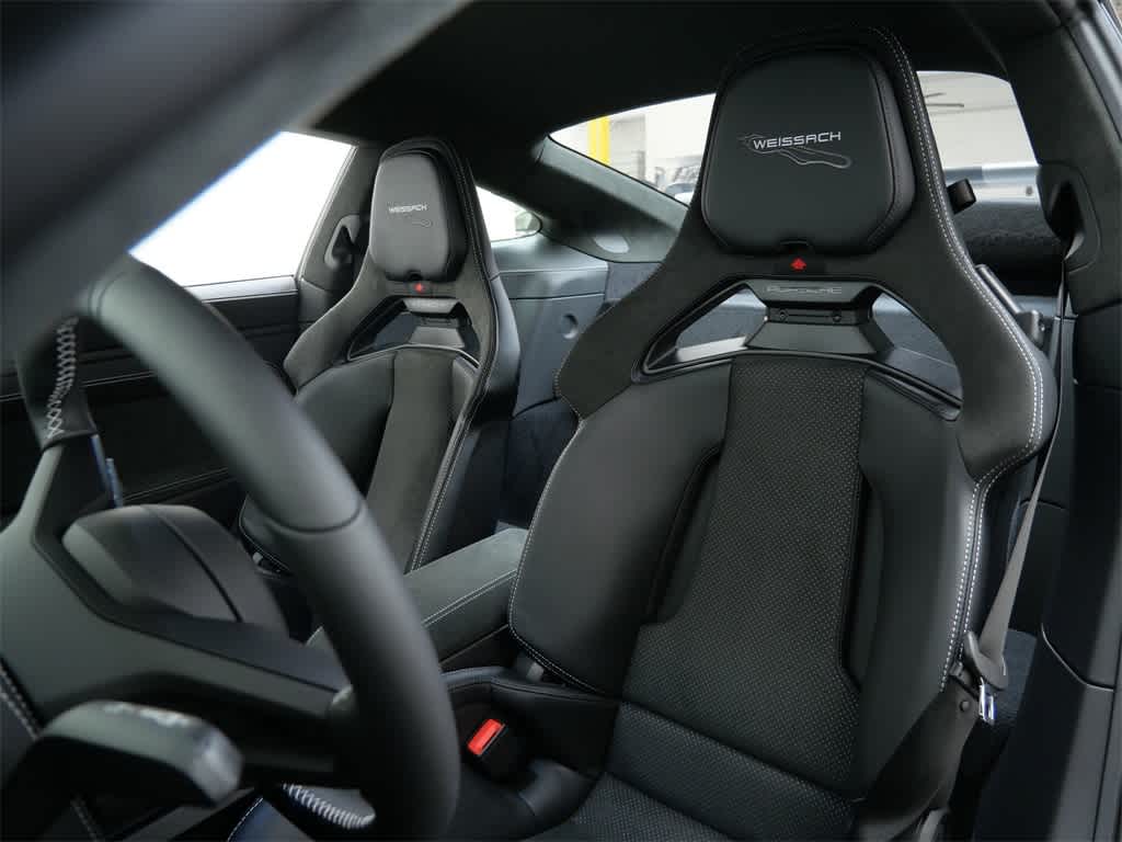 Thumbnail: 2026 Porsche 911 - 5