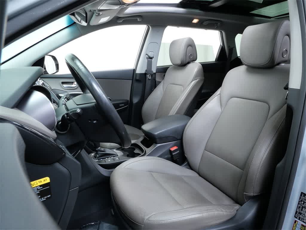 Thumbnail: 2015 Hyundai Santa Fe - 5