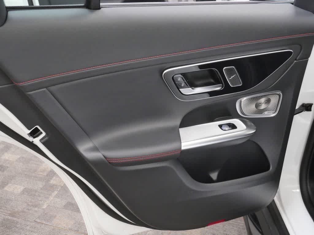 Thumbnail: 2024 Mercedes-Benz GLC - 13