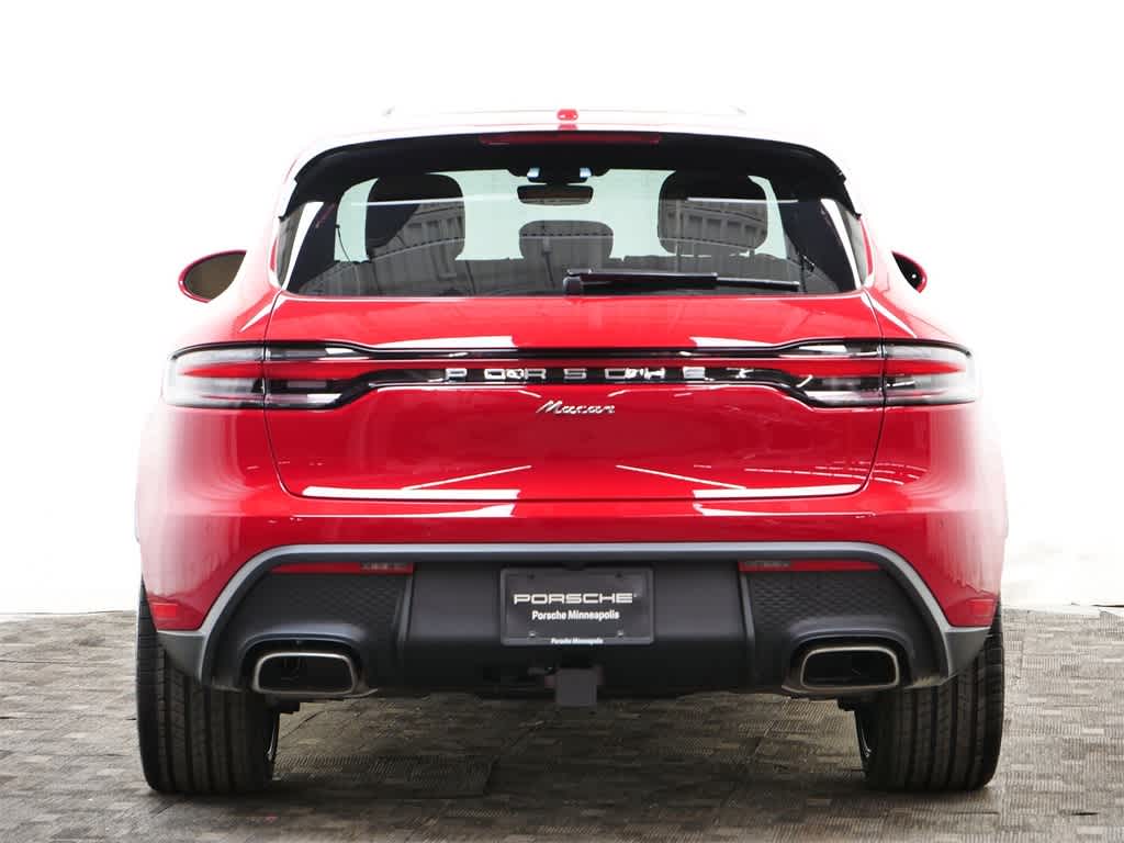 Thumbnail: 2026 Porsche Macan - 6