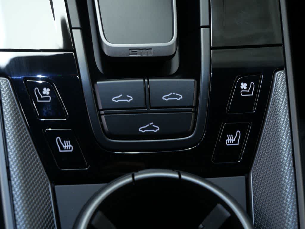 Thumbnail: 2026 Porsche 911 - 23