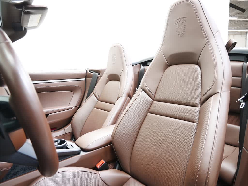 Thumbnail: 2025 Porsche 911 - 5