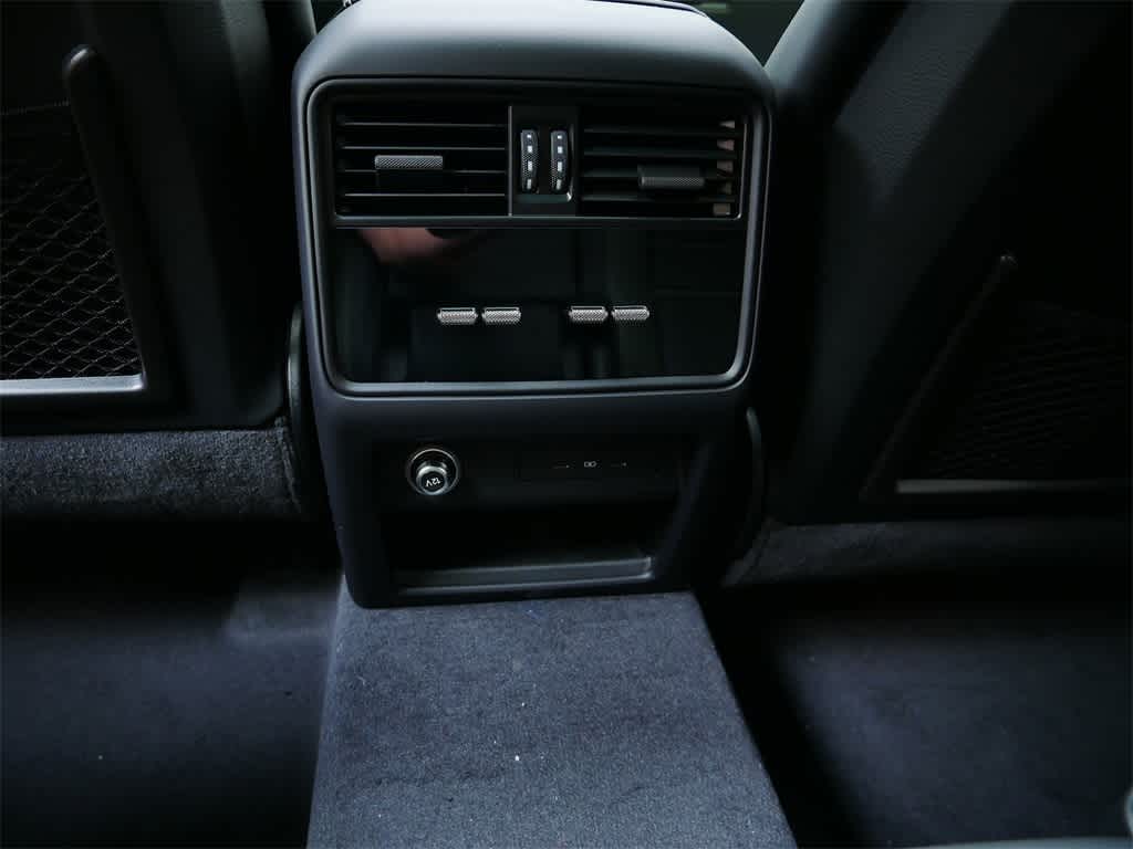Thumbnail: 2025 Porsche Cayenne - 17