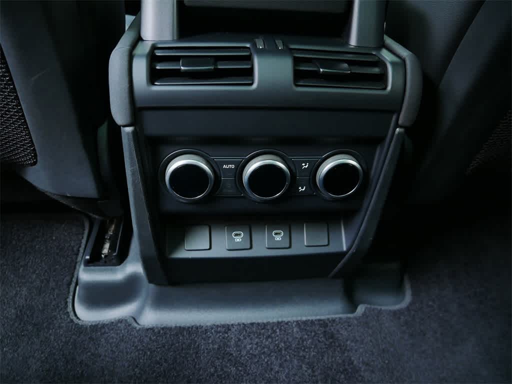 Thumbnail: 2023 Land Rover Defender - 15