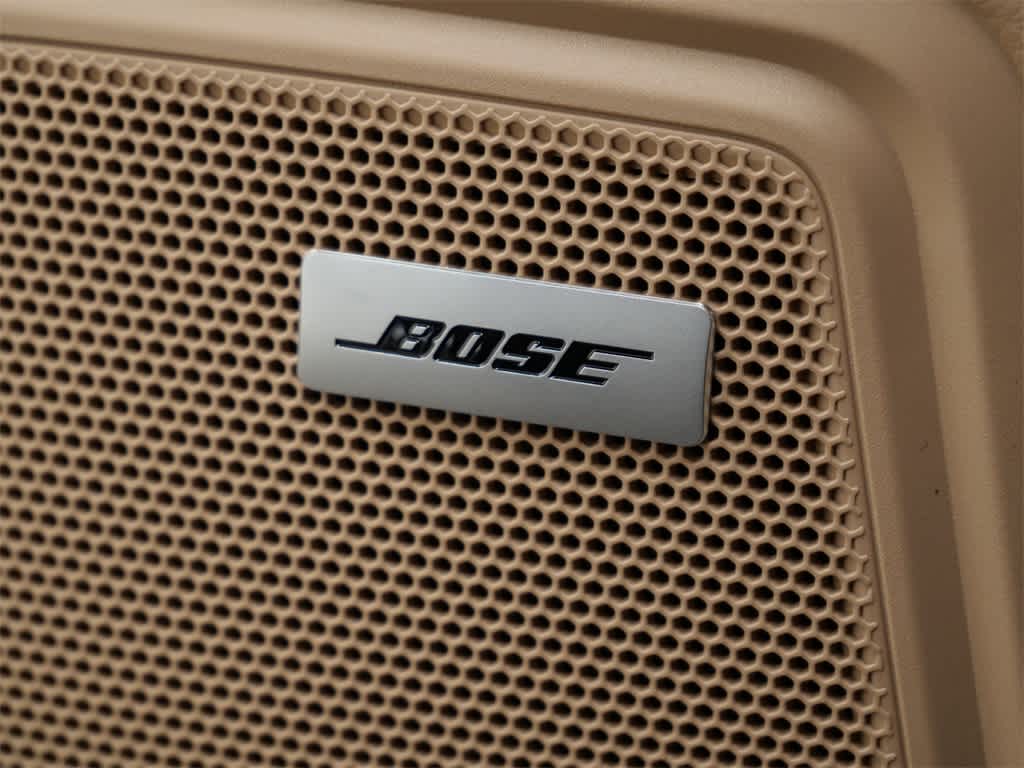 Thumbnail: 2026 Porsche Macan - 17