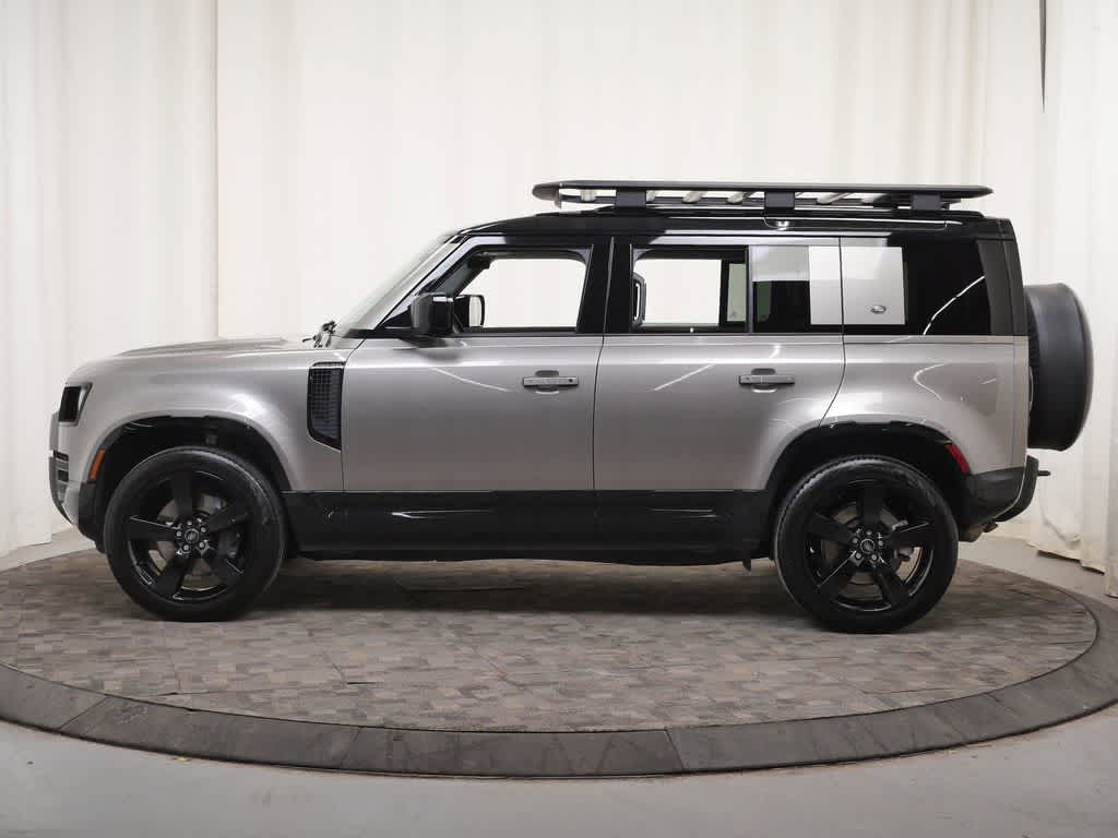 Thumbnail: 2024 Land Rover Defender - 2