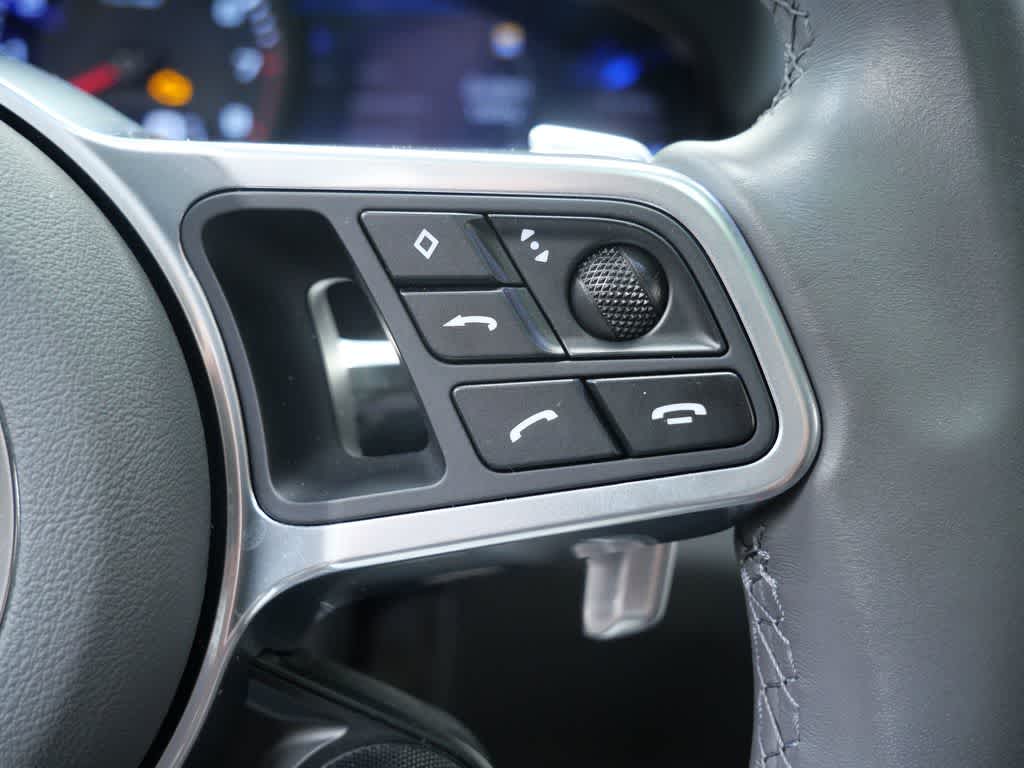 Thumbnail: 2022 Porsche Cayenne - 23