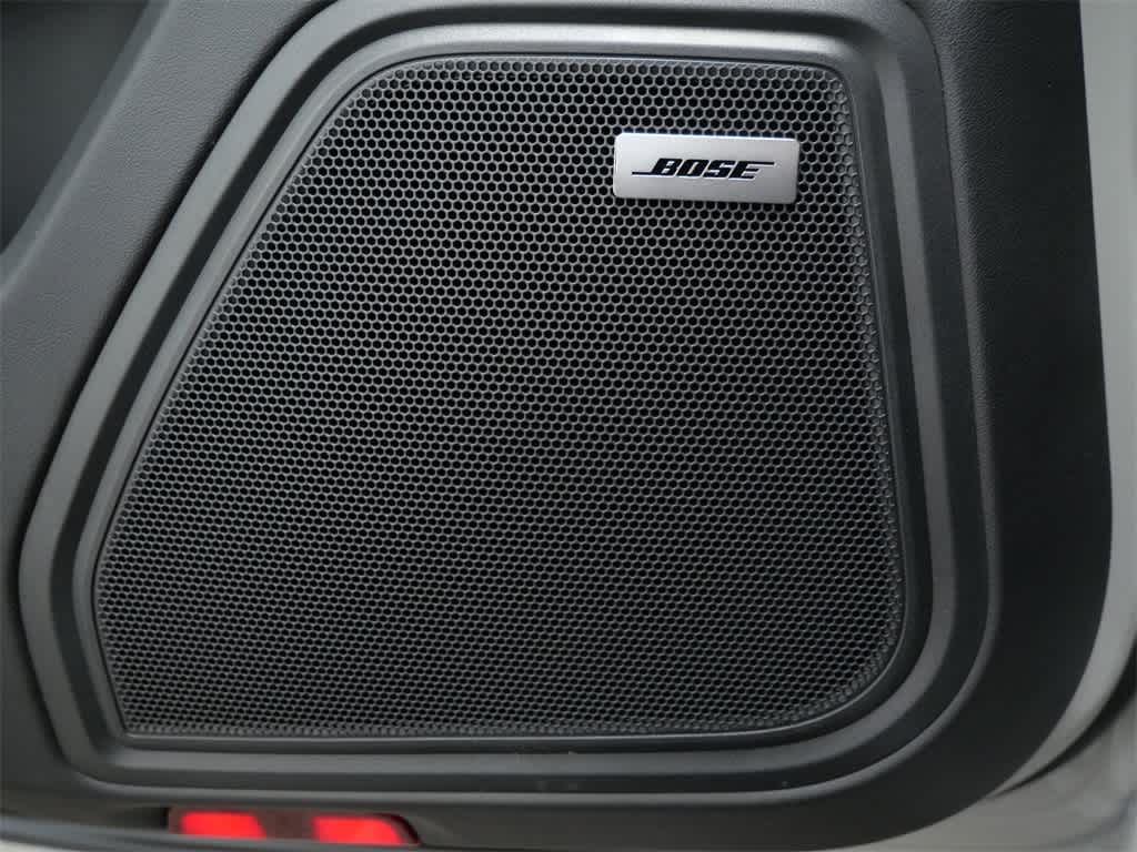 Thumbnail: 2026 Porsche Macan - 19