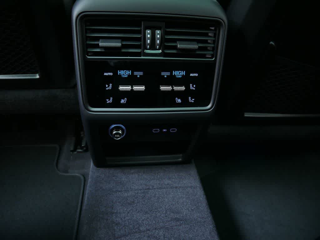 Thumbnail: 2026 Porsche Cayenne - 15