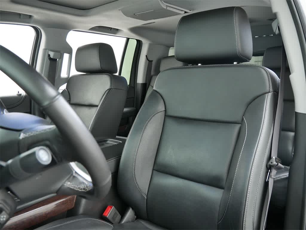 Thumbnail: 2018 GMC Yukon XL - 5