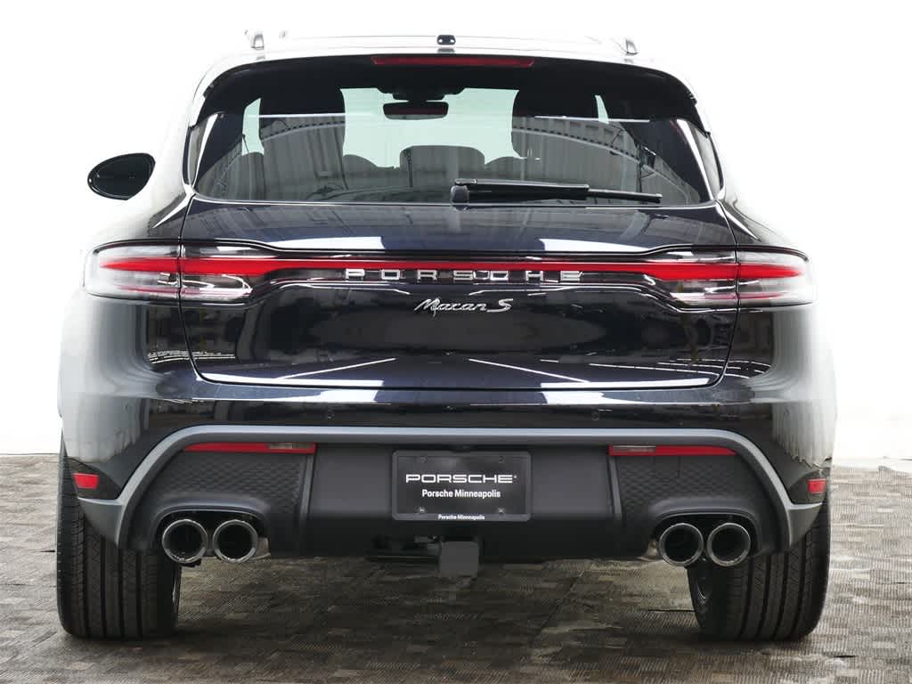 Thumbnail: 2026 Porsche Macan - 6