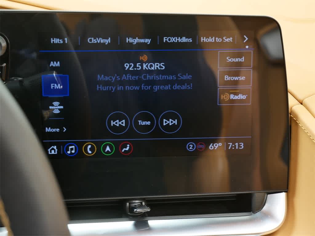 Thumbnail: 2023 Chevrolet Corvette - 23