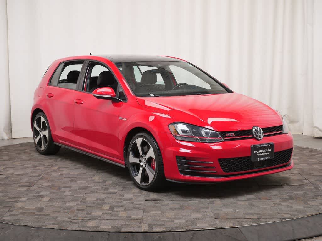 Thumbnail: 2017 Volkswagen Golf - 9