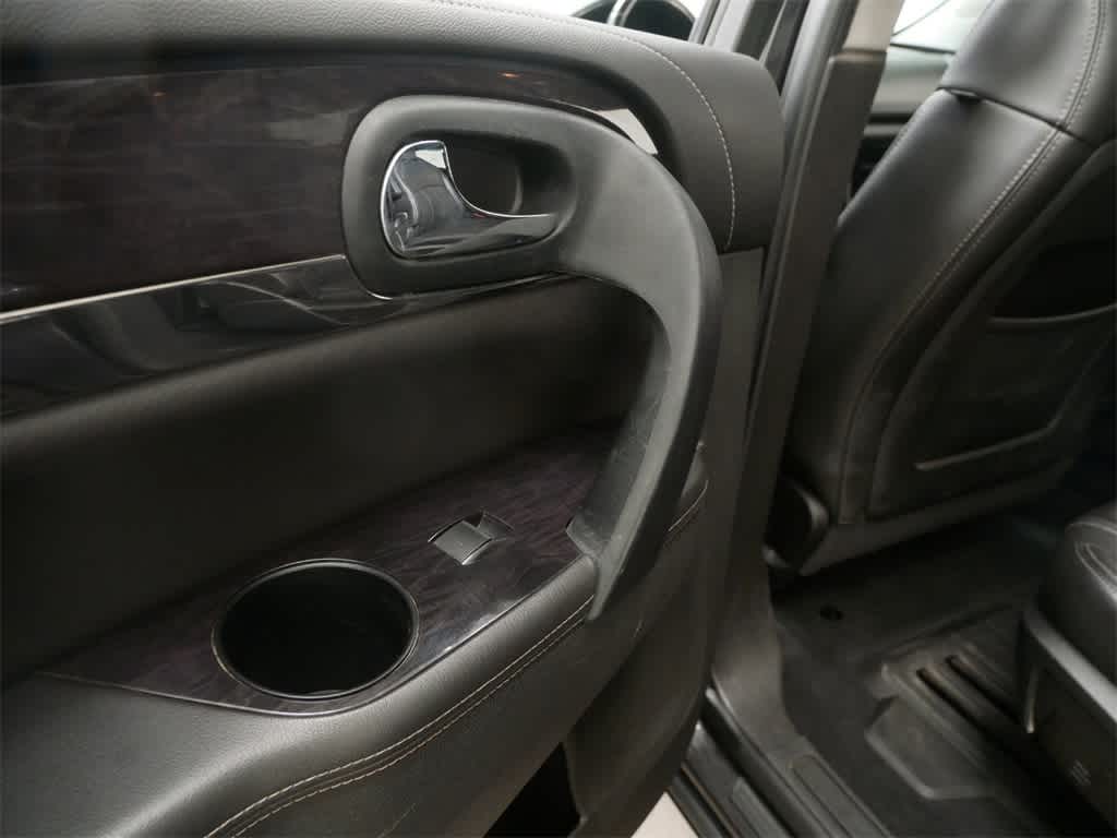 2017 Buick Enclave Leather Group 13