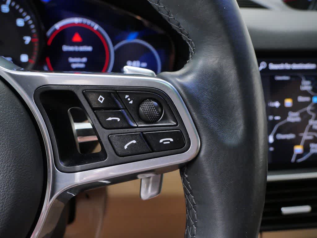 Thumbnail: 2023 Porsche Cayenne - 21