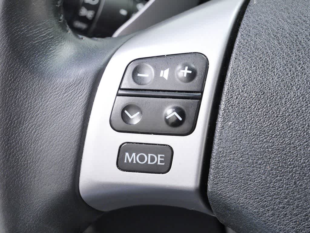Thumbnail: 2013 Lexus IS - 19