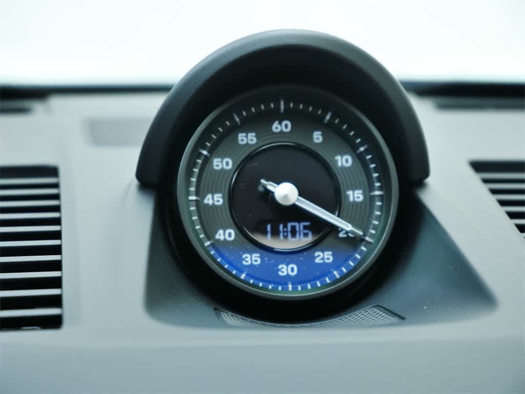 Thumbnail: 2026 Porsche 911 - 26