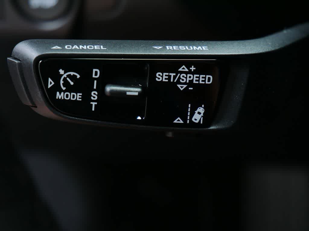 Thumbnail: 2025 Porsche 911 - 15