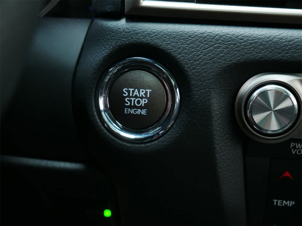 Thumbnail: 2013 Lexus GS - 21