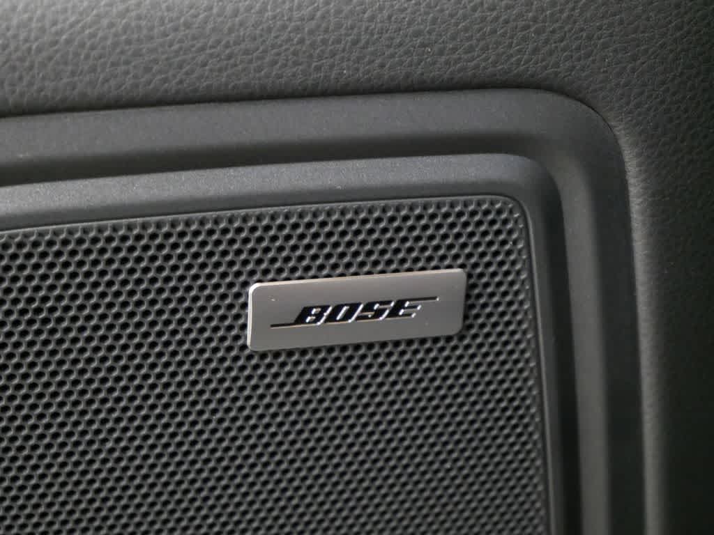 Thumbnail: 2026 Porsche Macan - 18