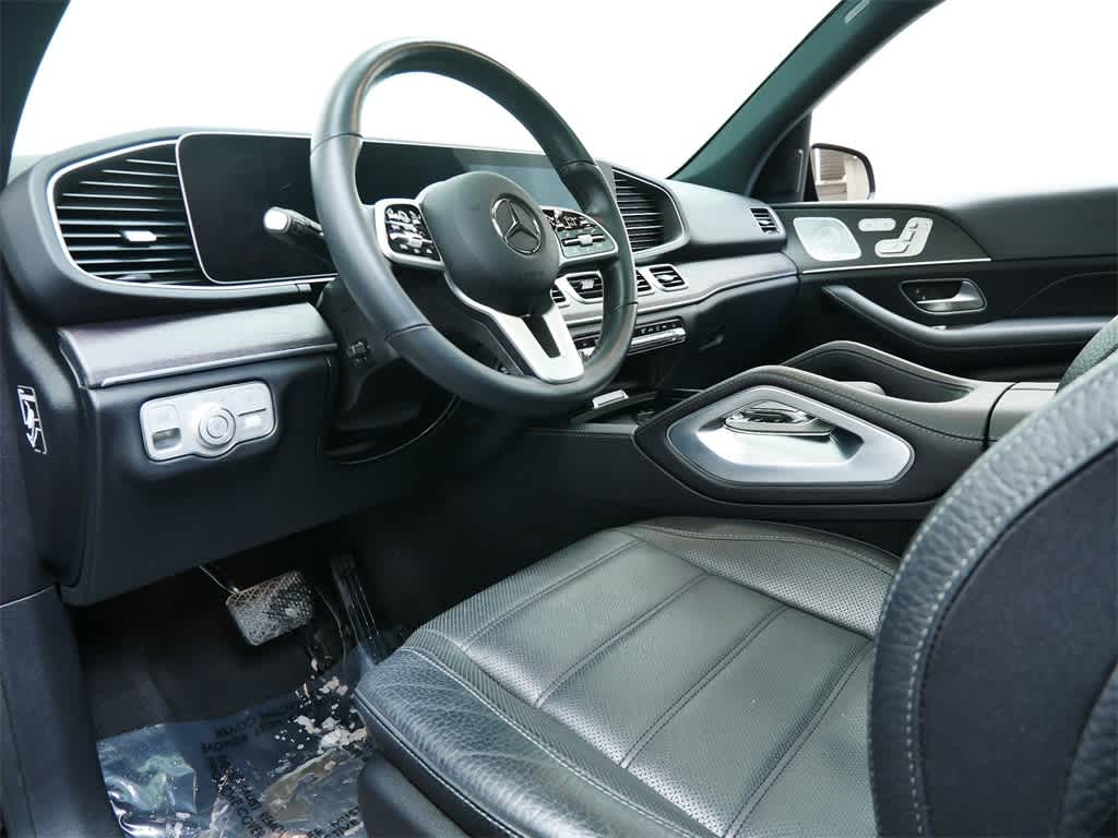 Thumbnail: 2020 Mercedes-Benz GLE - 4