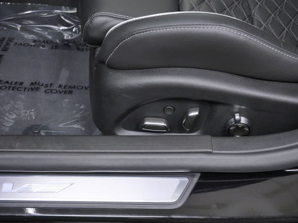 Thumbnail: 2022 Cadillac CT5 - 12