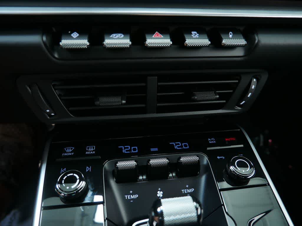 Thumbnail: 2025 Porsche 911 - 22