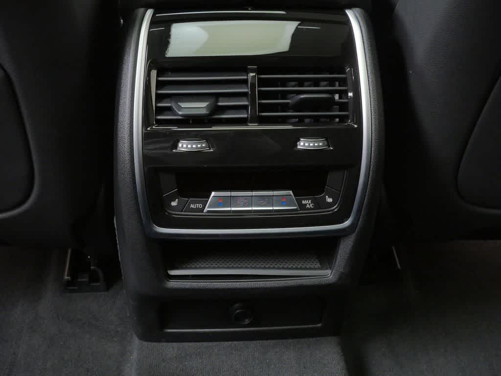 Thumbnail: 2021 BMW X5 - 15