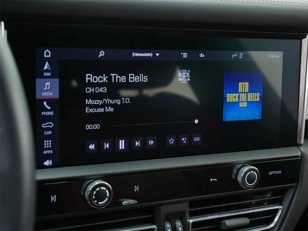 Thumbnail: 2025 Porsche Macan - 25