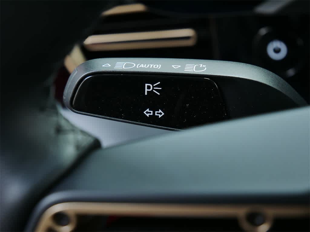 Thumbnail: 2024 Porsche Taycan - 24