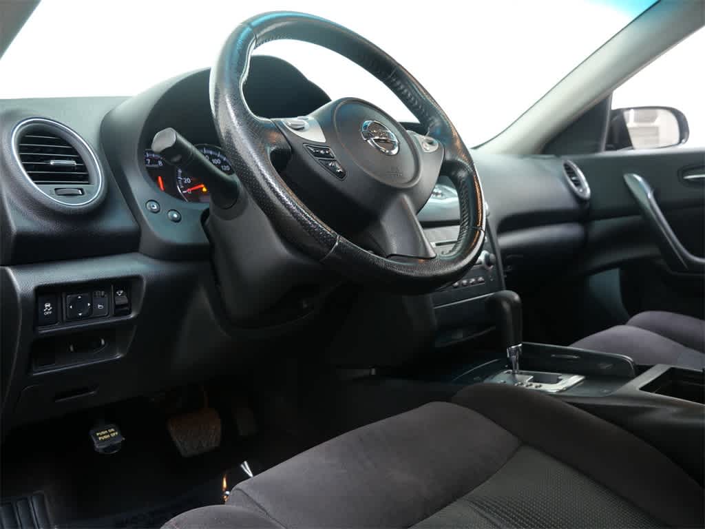 Thumbnail: 2013 Nissan Maxima - 4