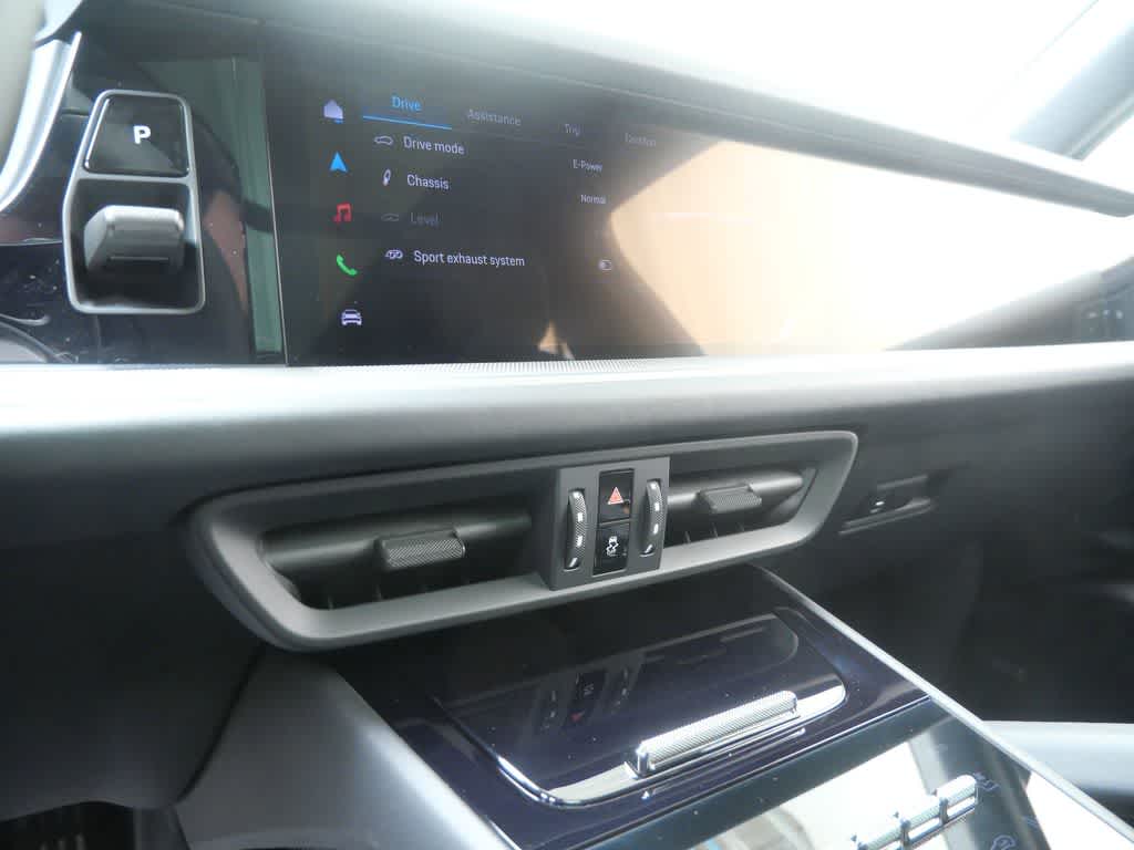 Thumbnail: 2026 Porsche Cayenne - 21