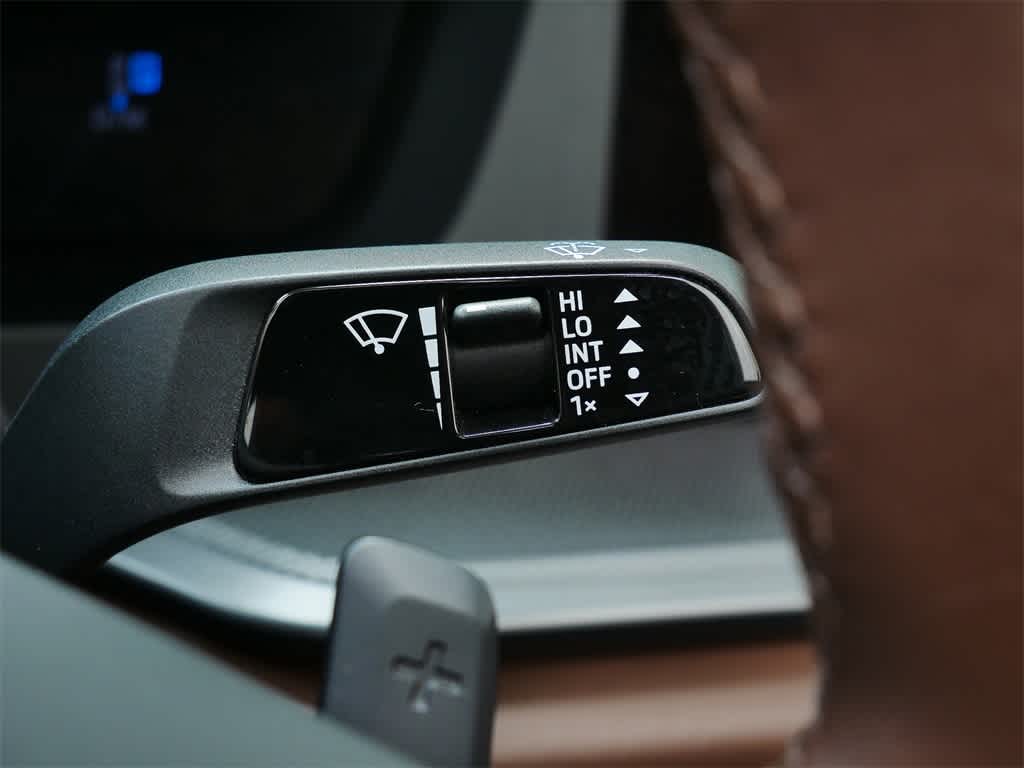 Thumbnail: 2025 Porsche 911 - 20