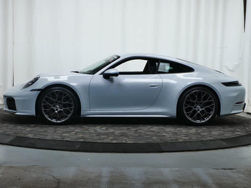 Thumbnail: 2025 Porsche 911 - 2