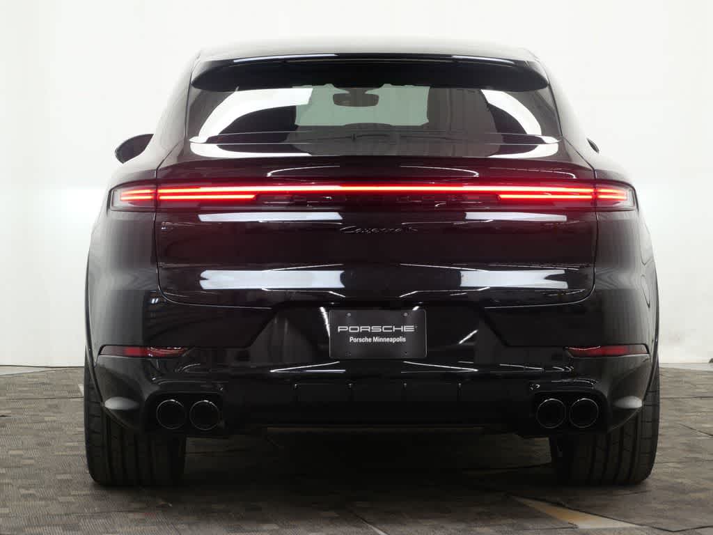 Thumbnail: 2025 Porsche Cayenne - 6