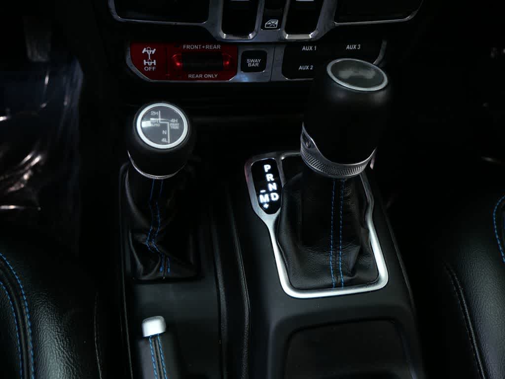 Thumbnail: 2022 Jeep Wrangler - 23