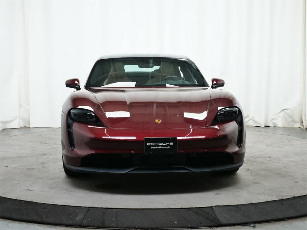 Thumbnail: 2022 Porsche Taycan - 10
