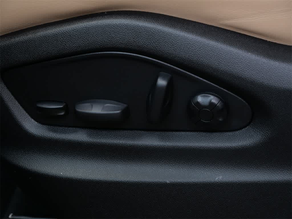 Thumbnail: 2026 Porsche Cayenne - 12