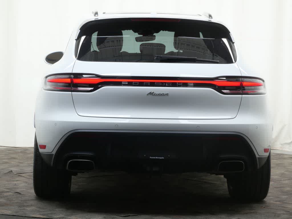 Thumbnail: 2026 Porsche Macan - 6