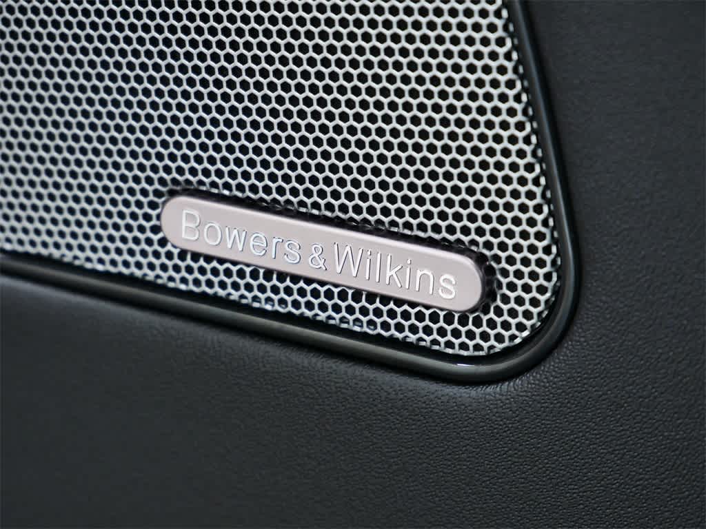 Thumbnail: 2022 Maserati Levante - 14