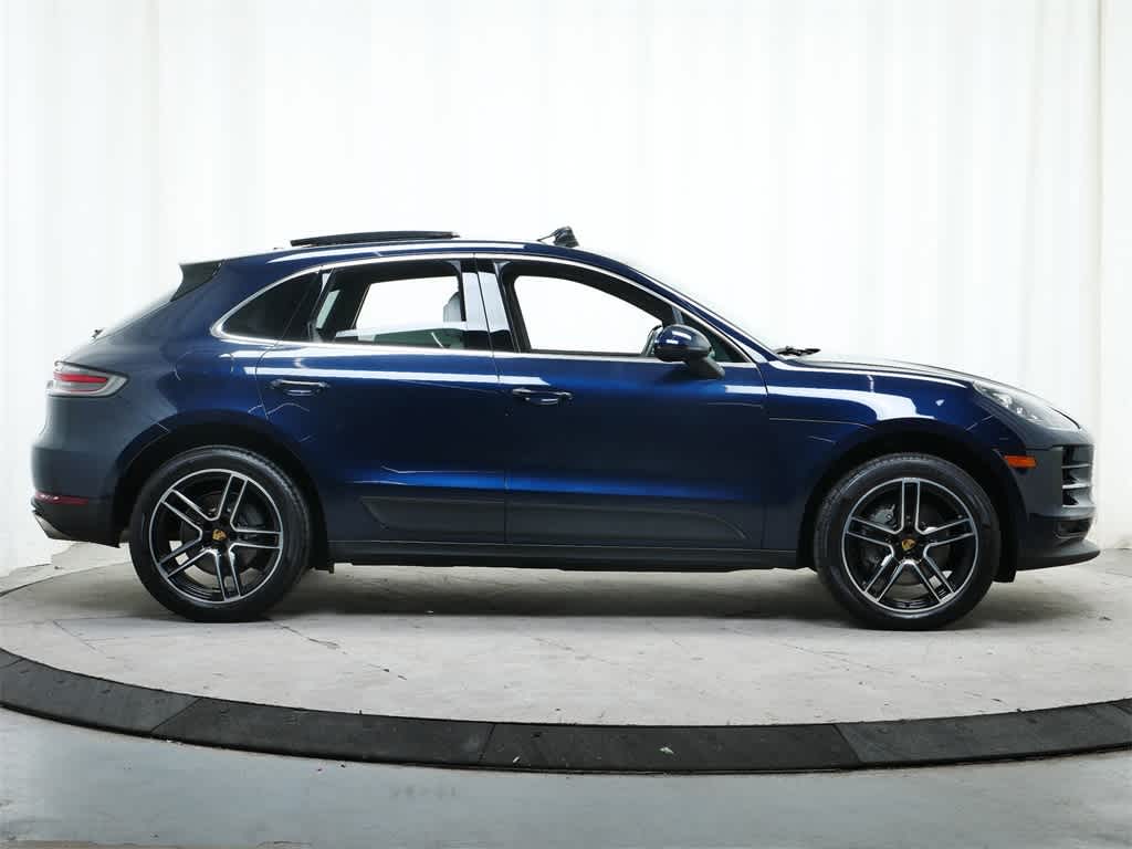 2021 Porsche Macan S 8