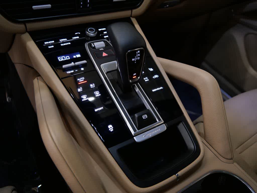 Thumbnail: 2023 Porsche Cayenne - 23